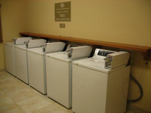 Hotel Candlewood Louisville North By Ihg