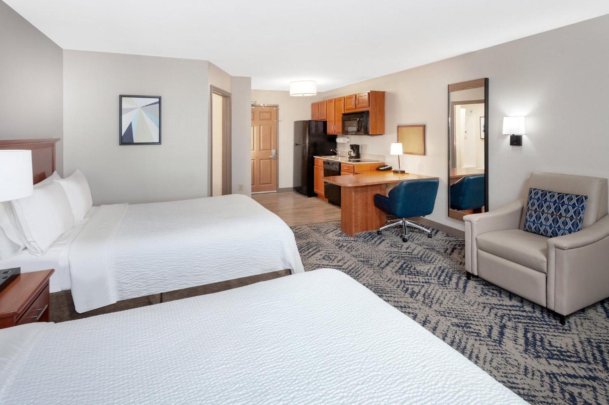 Candlewood Louisville North By Ihg Hotel Clarksville (Clark County)