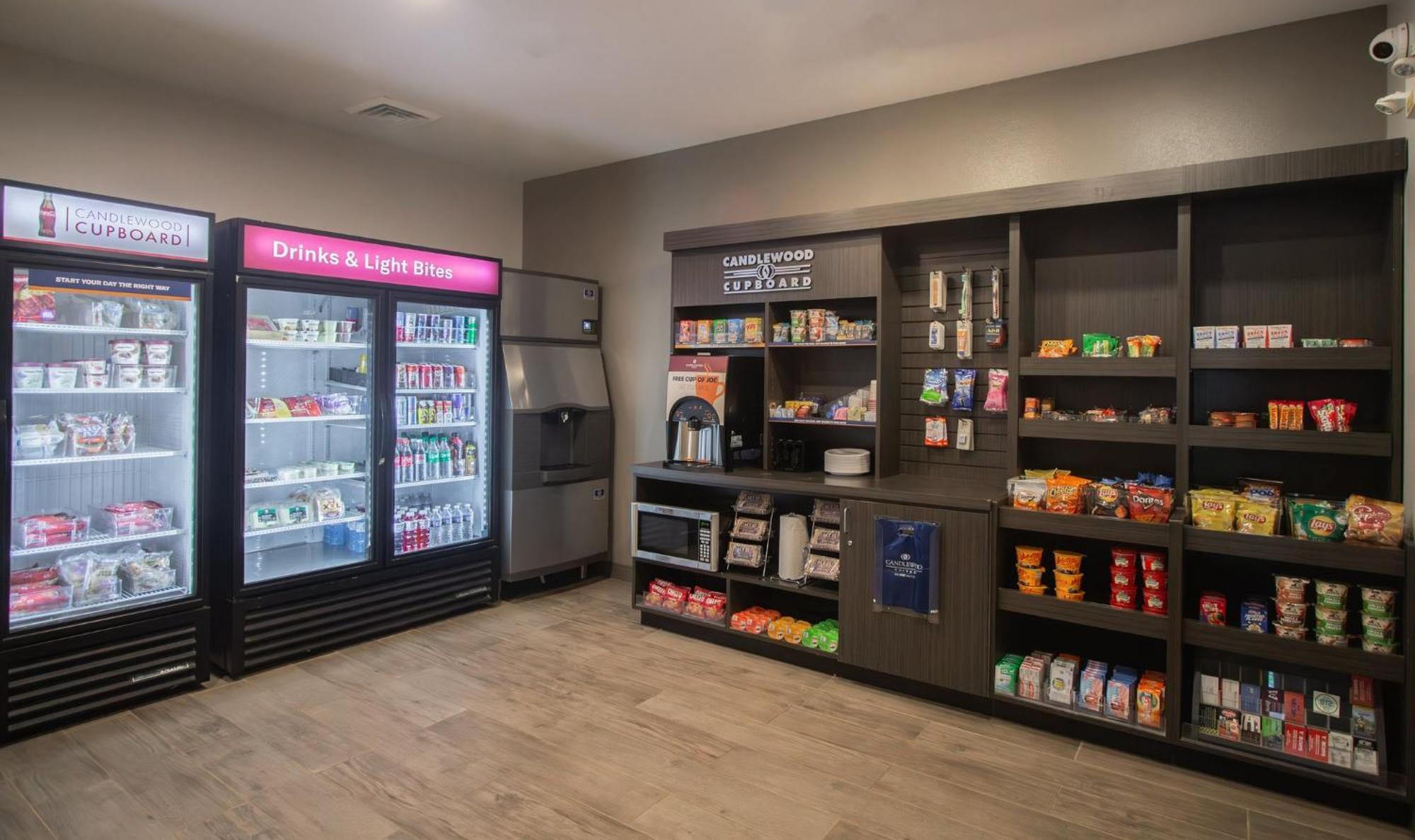 Candlewood Louisville North By Ihg Hotel