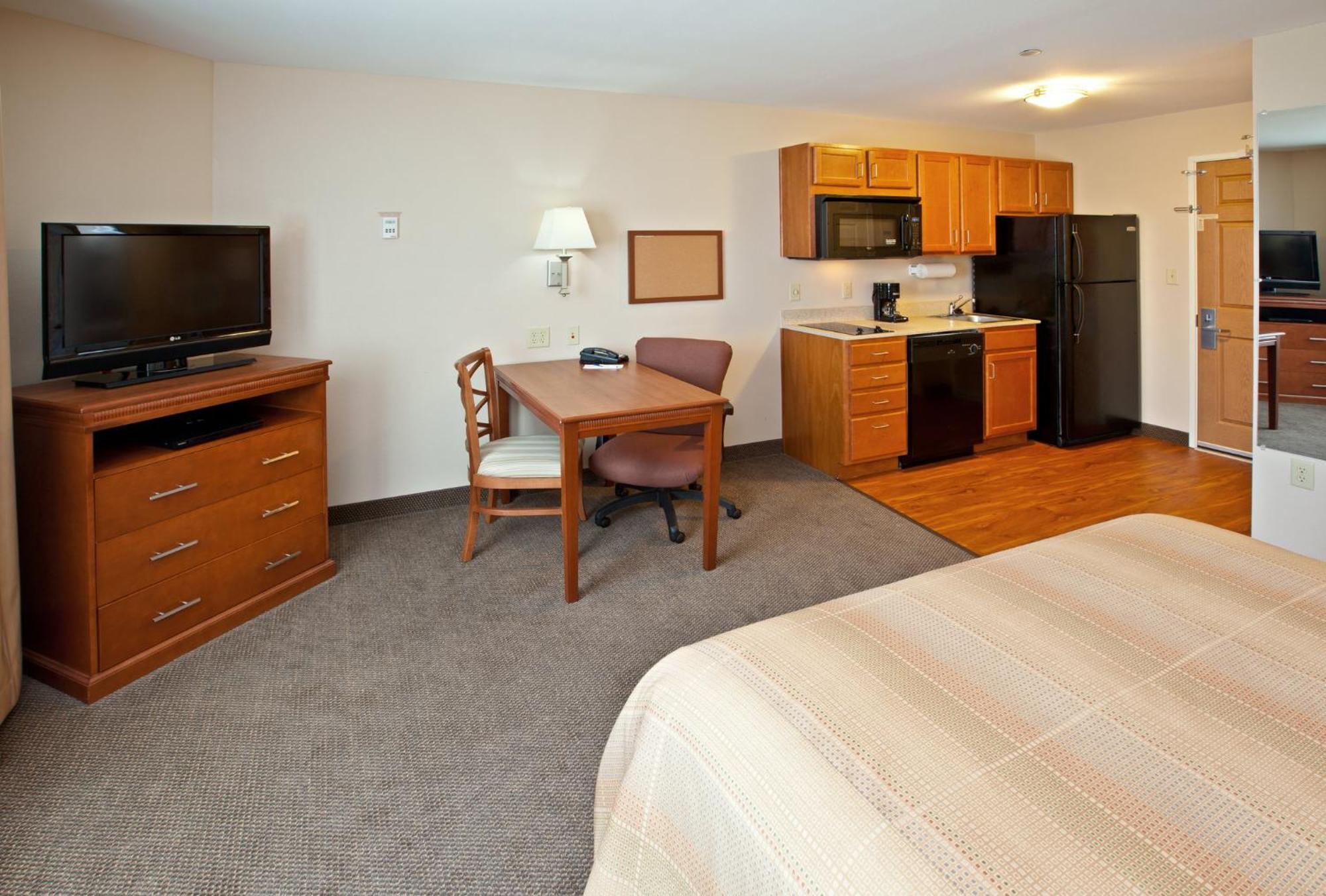 Hotel Candlewood Louisville North By Ihg Clarksville (Clark County)