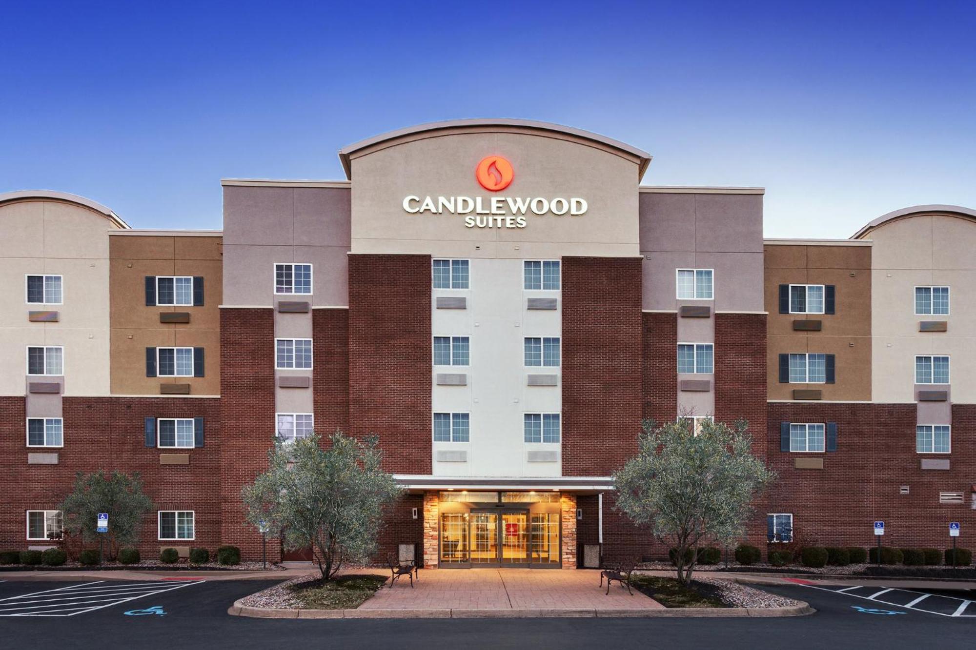 Hotel Candlewood Louisville North By Ihg Clarksville (Clark County)