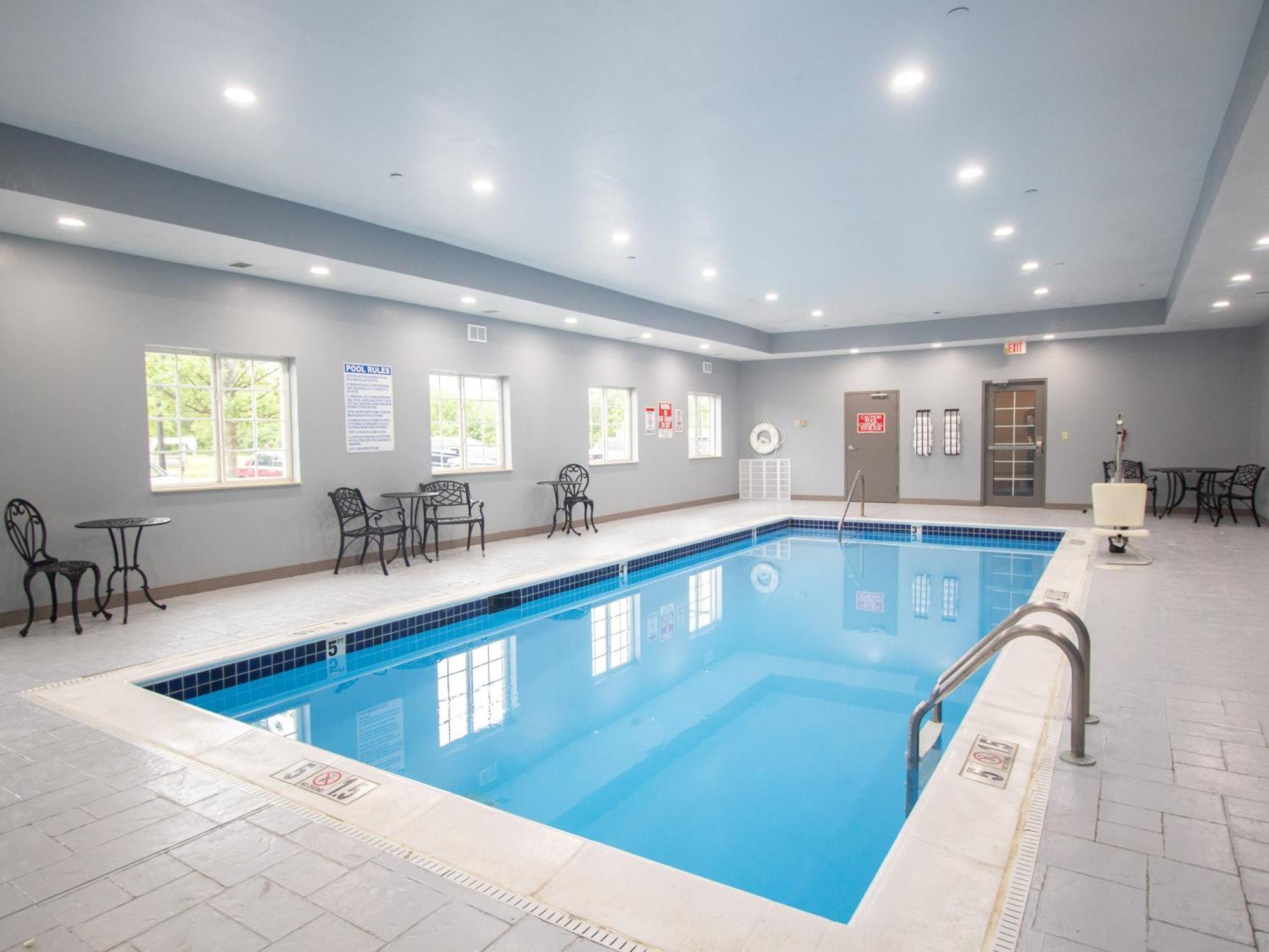 Candlewood Louisville North By Ihg Clarksville (Clark County)