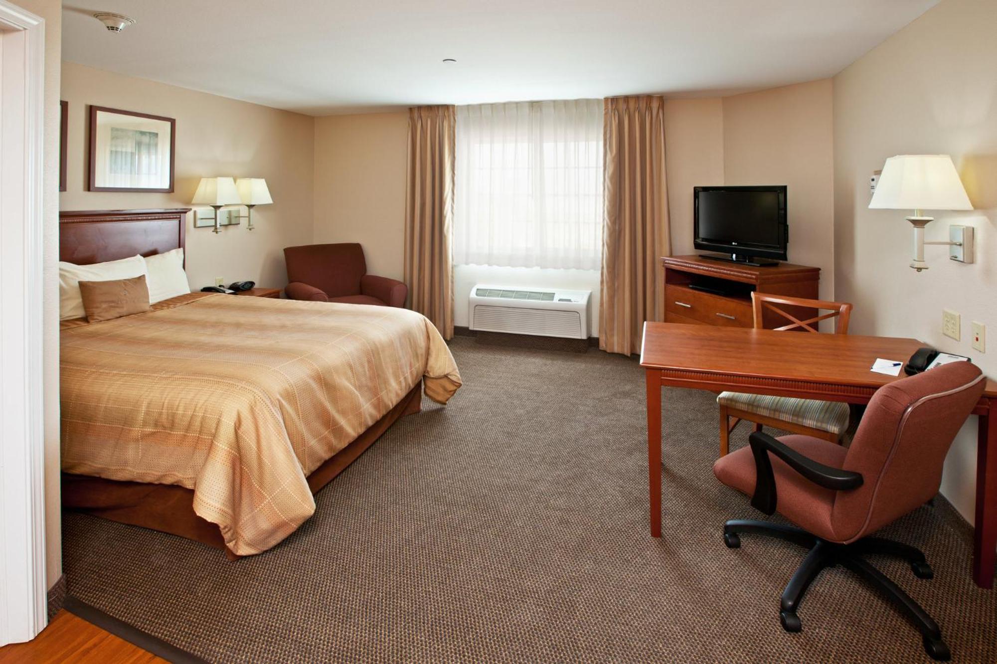 Hotel Candlewood Louisville North By Ihg